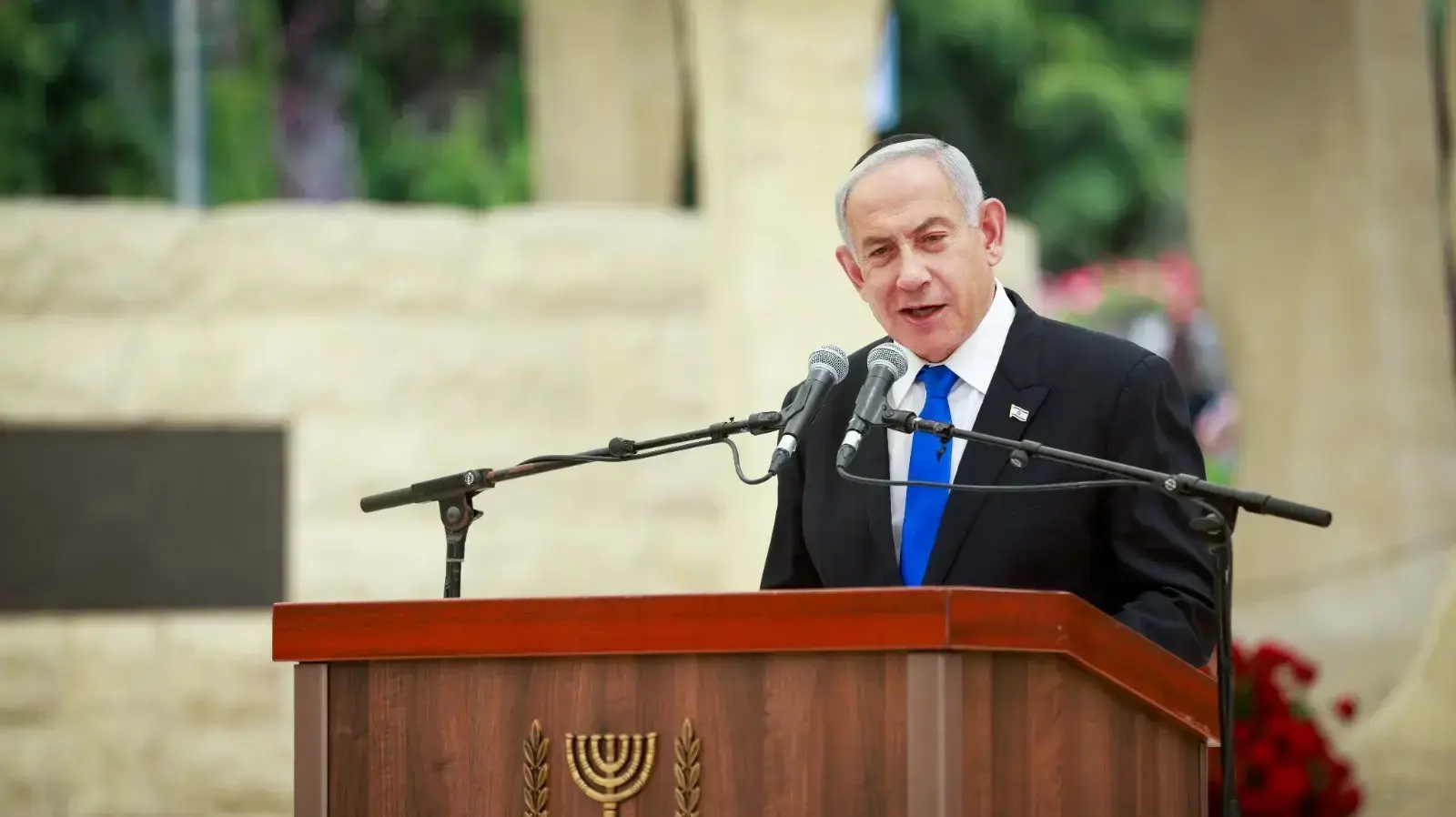 נאום בנימין נתניהו בטקס האזכרה הממלכתי לזכרם של חללי פעולות האיבה. הר הרצל, ירושלים נאום בנימין נתניהו בטקס האזכרה הממלכתי לזכרם של חללי פעולות האיבה. הר הרצל, ירושלים