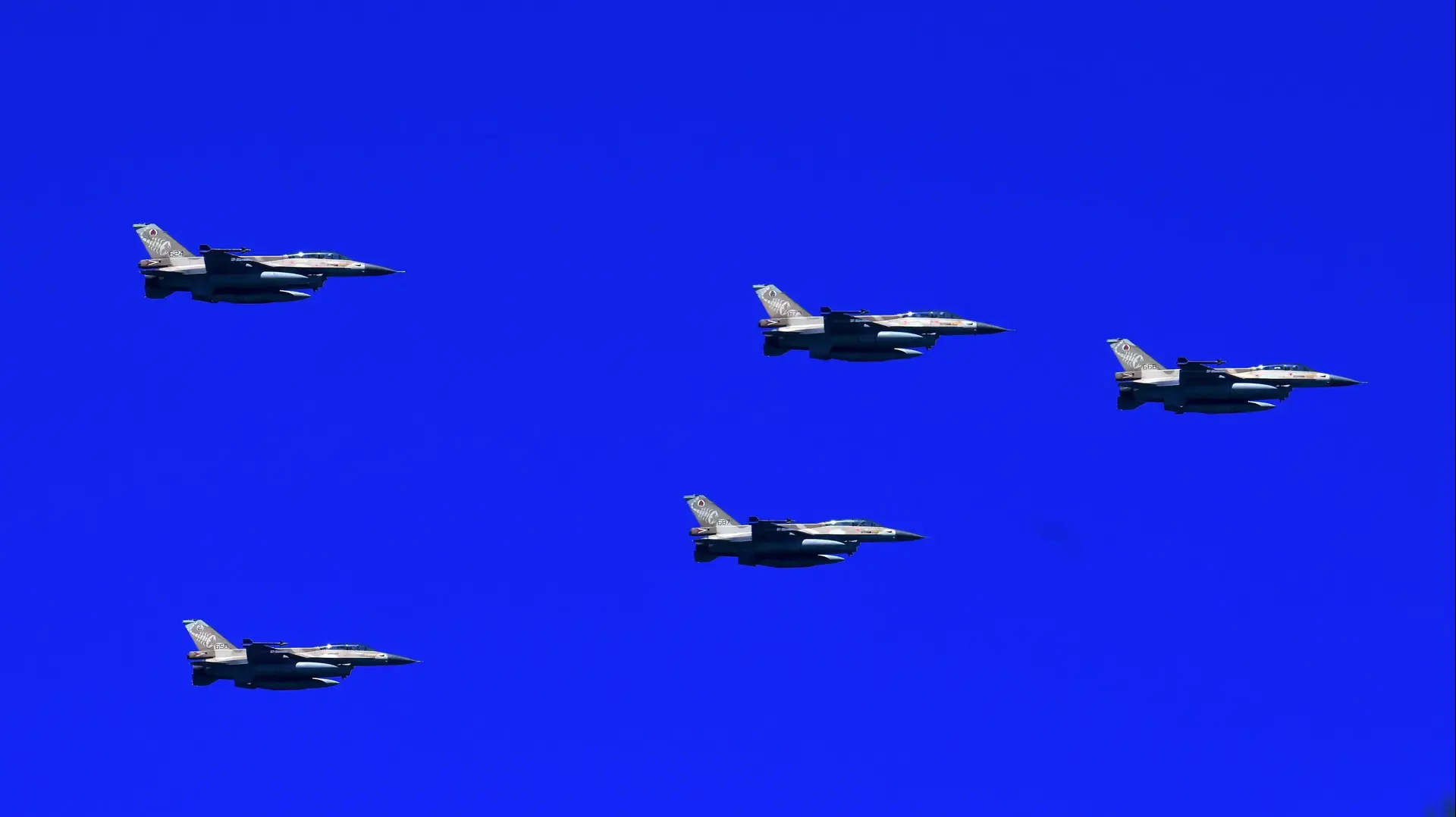 מטוס F16, מטס חיל האוויר, יום העצמאות, חוף תל אביב,26 באפריל 2023 מטוס F16, מטס חיל האוויר, יום העצמאות, חוף תל אביב,26 באפריל 2023