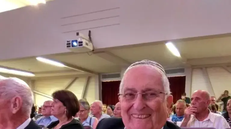 פרופסור אהוד אביבי פרופסור אהוד אביבי