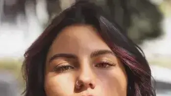 יאנה בלום, הנהגת המעורבת בתאונה בה נהרג הפעוט מעיין דומנוביץ' וחשודה בנהיגה בשכרות ותחת השפעת סמים יאנה בלום, הנהגת המעורבת בתאונה בה נהרג הפעוט מעיין דומנוביץ' וחשודה בנהיגה בשכרות ותחת השפעת סמים
