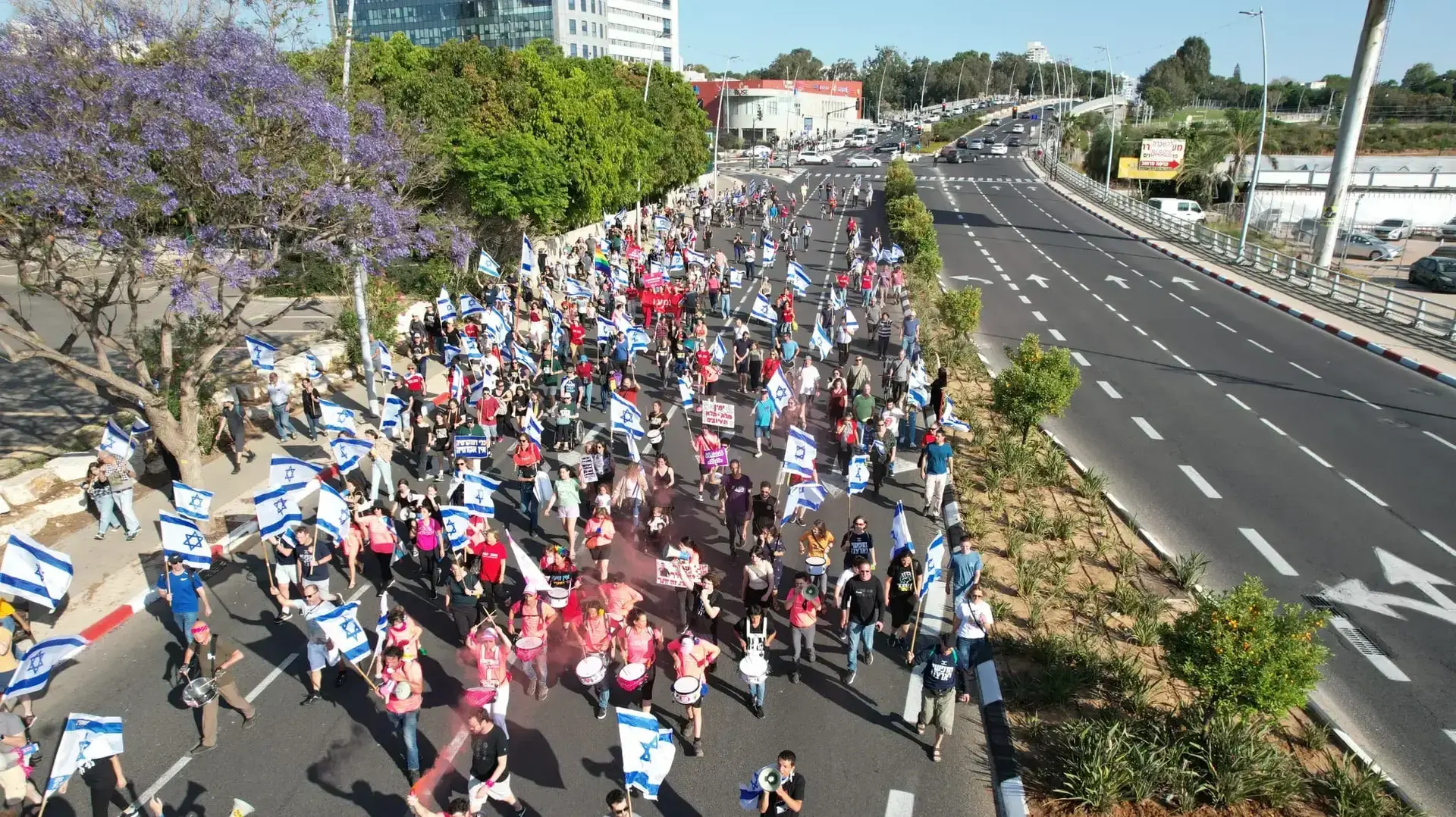 הפגנה נגד המהפכה המשפטית ברחובות, 6 במאי 2023 הפגנה נגד המהפכה המשפטית ברחובות, 6 במאי 2023
