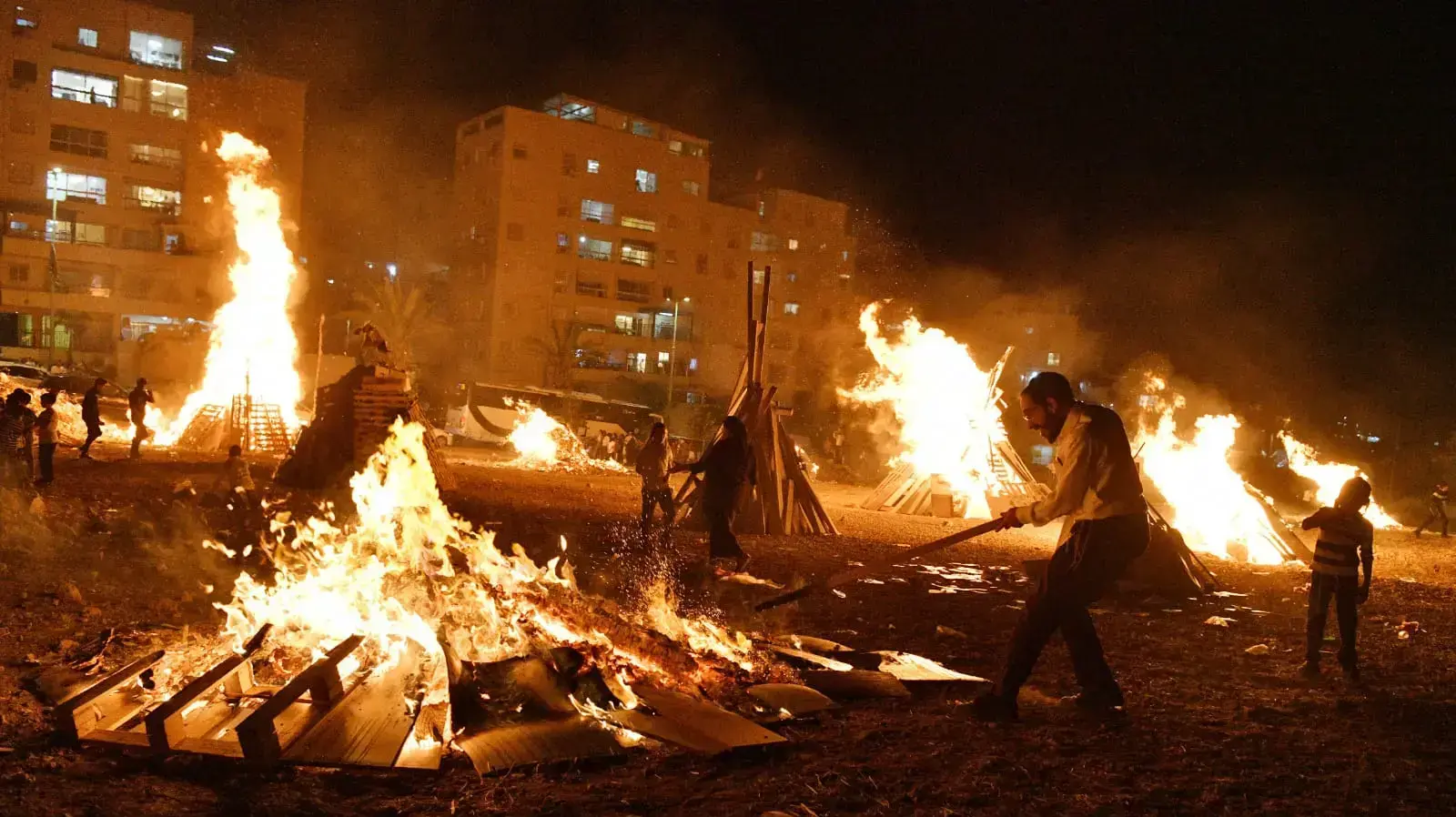 הדלקת מדורות, ל"ג בעומר, אלעד, 9 במאי 2023 הדלקת מדורות, ל"ג בעומר, אלעד, 9 במאי 2023