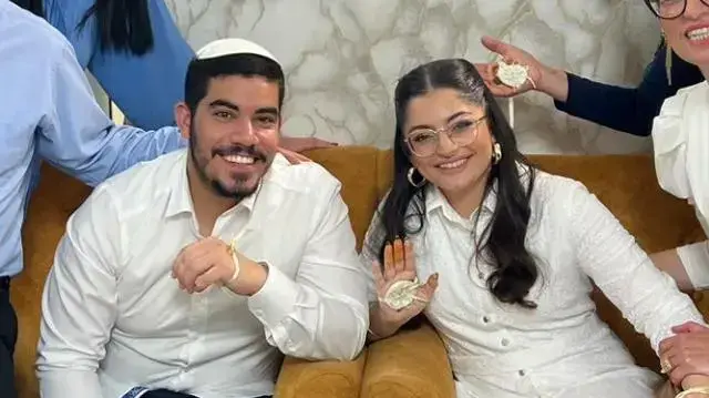 אביטל שוען ויאיר גבאי, זוג שאמור להתחתן בקיבוץ ברור חיל לאחר חיסול 3 בכירי הג'יהאד האסלאמי אביטל שוען ויאיר גבאי, זוג שאמור להתחתן בקיבוץ ברור חיל לאחר חיסול 3 בכירי הג'יהאד האסלאמי