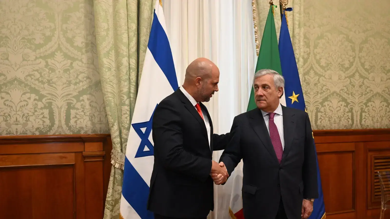 יו"ר הכנסת, ח"כ אמיר אוחנה, בדיון מיוחד של ועדות החוץ והביטחון משני בתי הפרלמנט באיטליה. 9 במאי 2023 יו"ר הכנסת, ח"כ אמיר אוחנה, בדיון מיוחד של ועדות החוץ והביטחון משני בתי הפרלמנט באיטליה. 9 במאי 2023