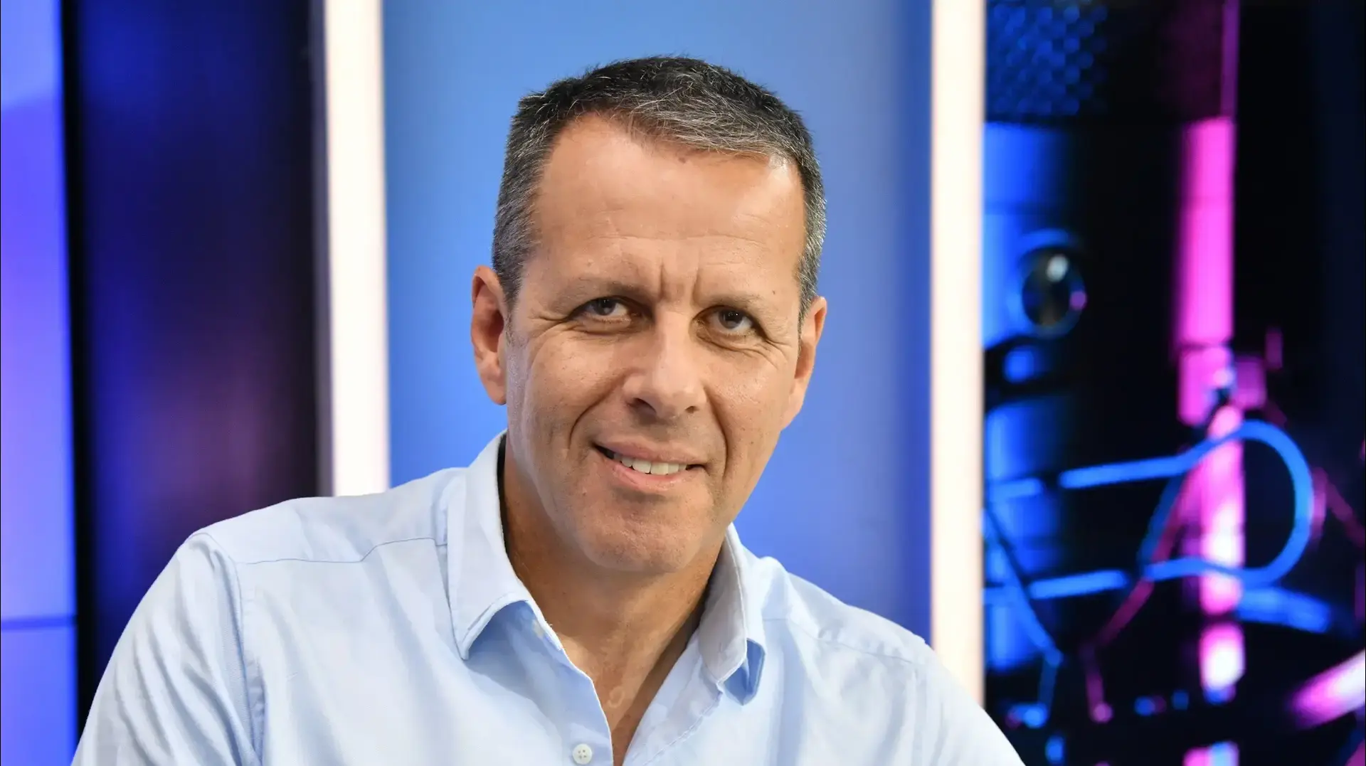 רונן צור מתארח ב"תיק טוק" , מאי 2023 רונן צור מתארח ב"תיק טוק" , מאי 2023