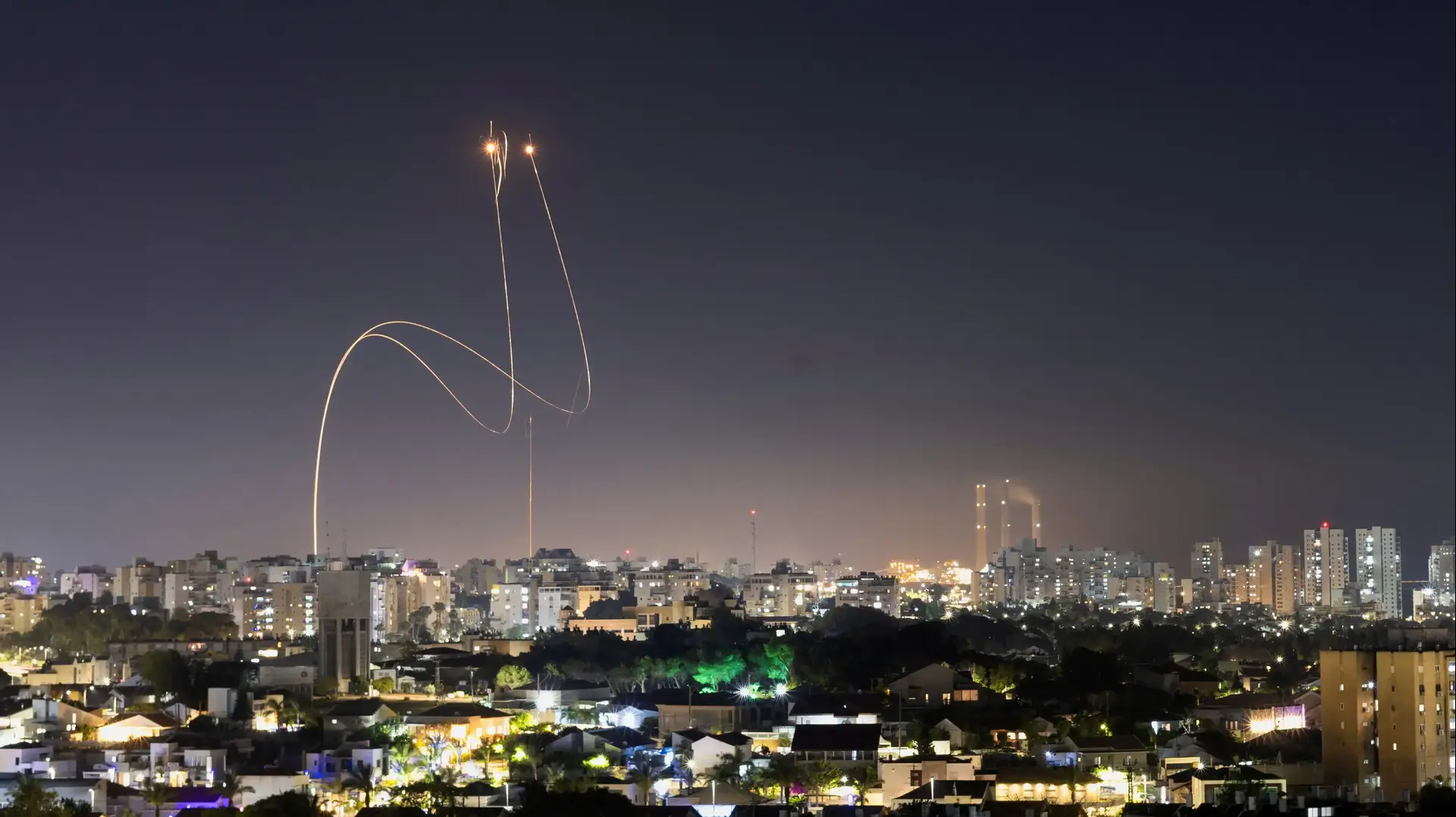 יירוטים מעל שמי שדרות
10 במאי 2023 יירוטים מעל שמי שדרות
10 במאי 2023