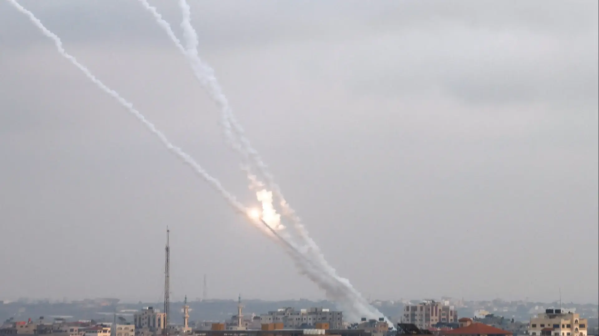 ירי רקטות אל עבר ישראל ותקיפות צה"ל ברצועת עזה, מגן וחץ היום החמישי למבצע 13 במאי 2023 ירי רקטות אל עבר ישראל ותקיפות צה"ל ברצועת עזה, מגן וחץ היום החמישי למבצע 13 במאי 2023