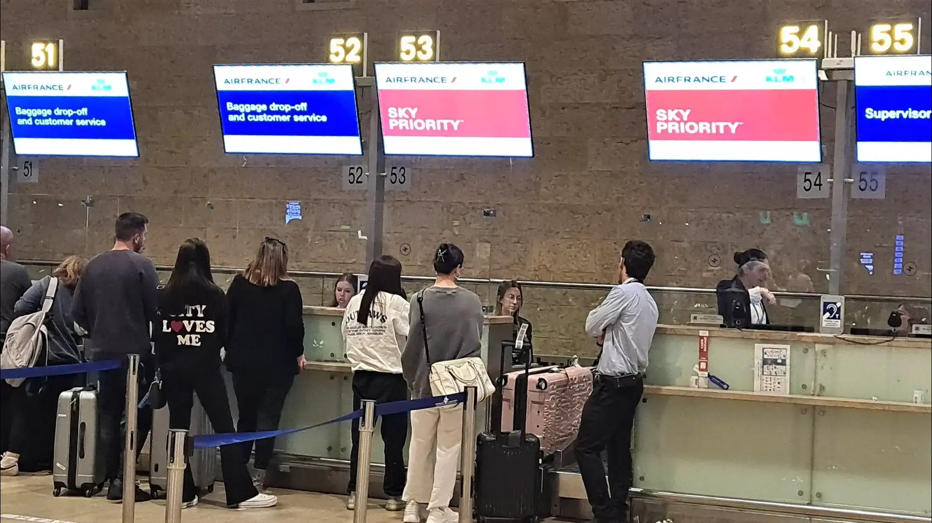 צ'ק אין בנתב"ג צ'ק אין בנתב"ג