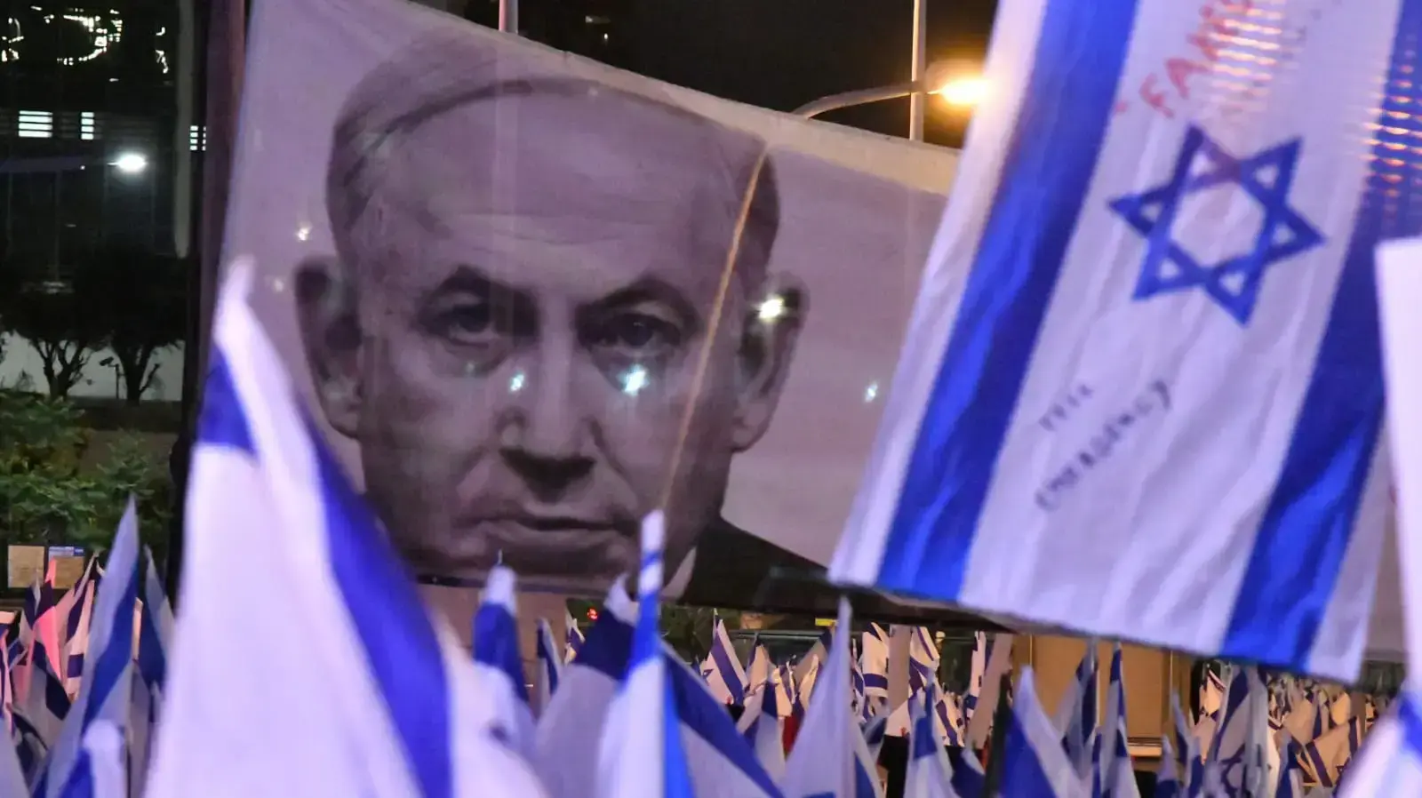 הפגנה נגד המהפכה המשפטית, קפלן ת"א, 20 במאי 2023 הפגנה נגד המהפכה המשפטית, קפלן ת"א, 20 במאי 2023