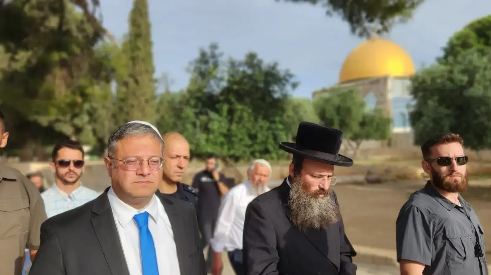 איתמר בן גביר עלה להר הבית, בתאריך העברי אותו מציינים את ראש חודש סיוון. 21 במאי 2023 איתמר בן גביר עלה להר הבית, בתאריך העברי אותו מציינים את ראש חודש סיוון. 21 במאי 2023