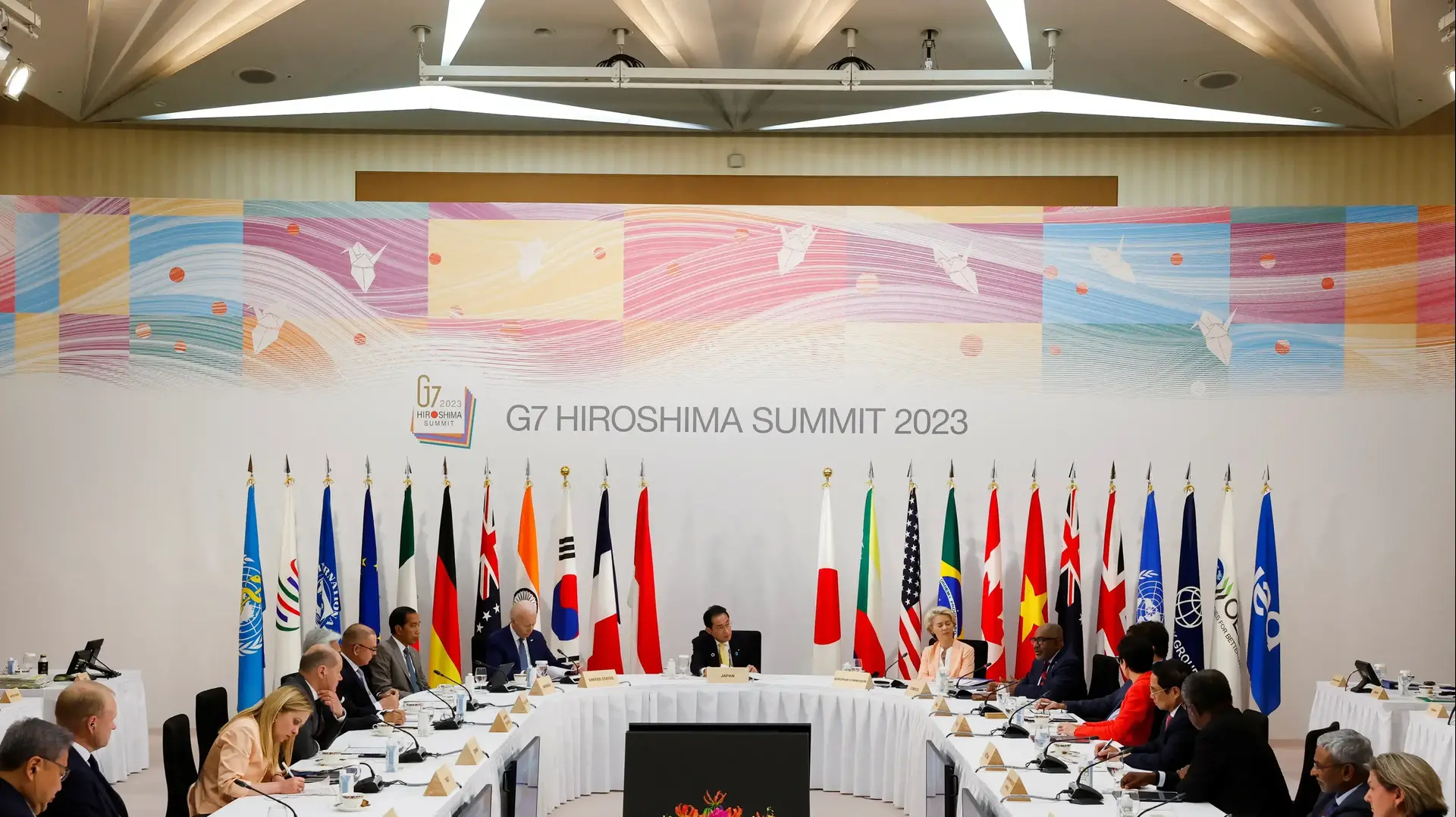 פסגת G7 בהירושימה ביפן פסגת G7 בהירושימה ביפן