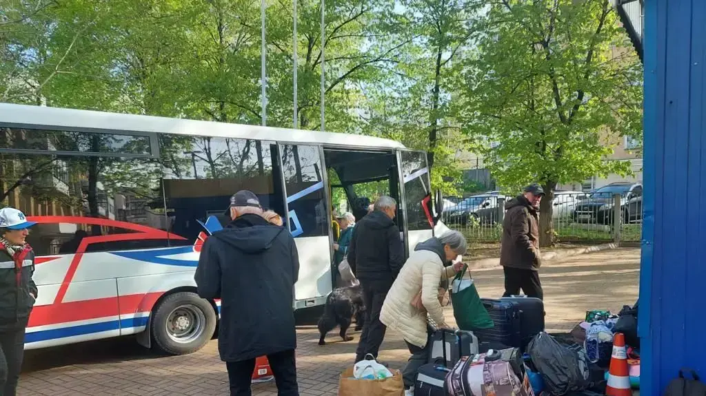 קשישים מהקהילה היהודית בקייב חזרו לביתם בעיר המופגזת 21 במאי 2023 קשישים מהקהילה היהודית בקייב חזרו לביתם בעיר המופגזת 21 במאי 2023