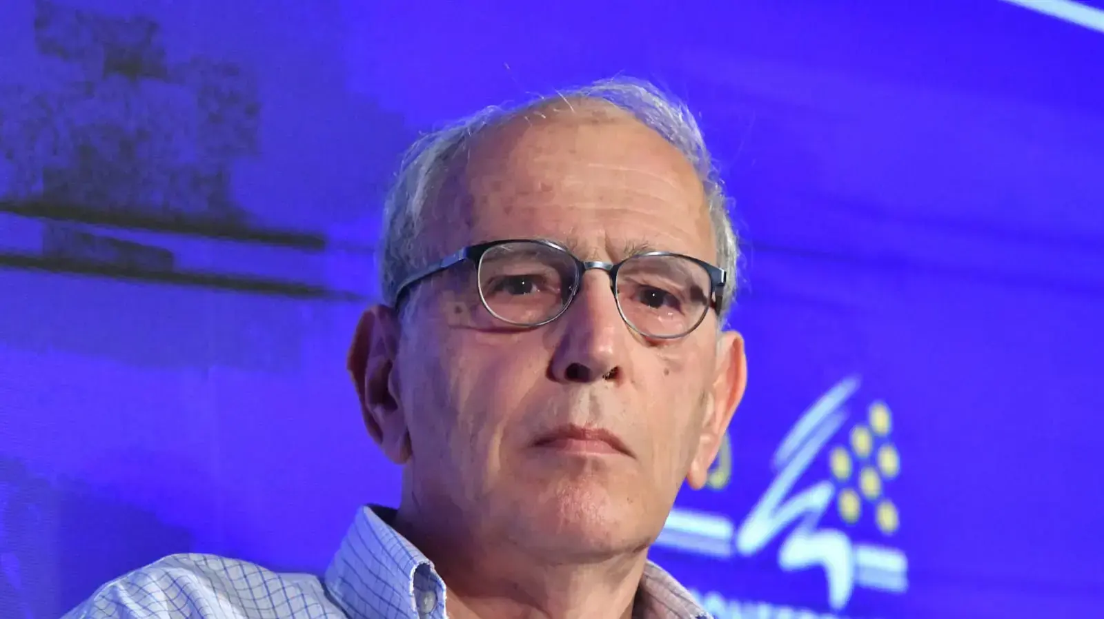 משה לדור משה לדור