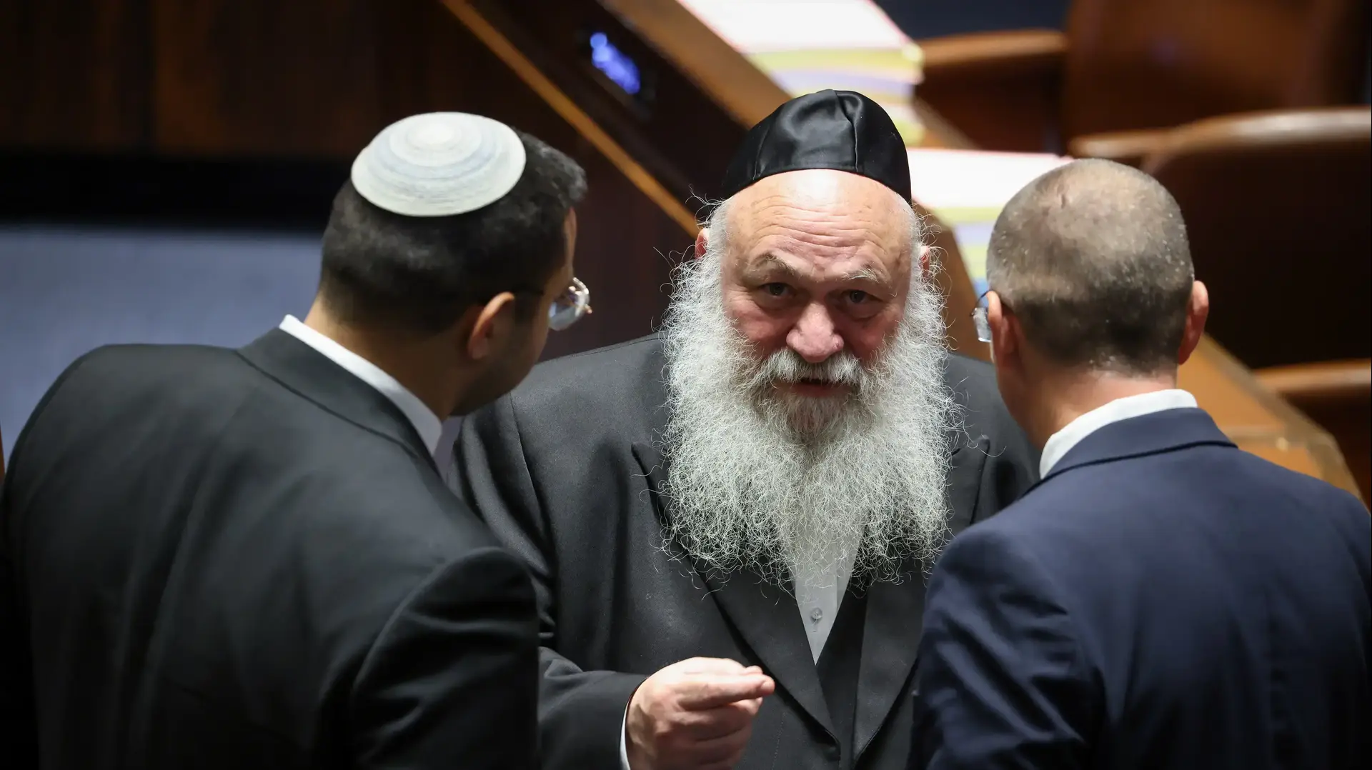 יצחק גולדקנופף במליאת הכנסת - הצבעות על התקציב. 23 במאי 2023 יצחק גולדקנופף במליאת הכנסת - הצבעות על התקציב. 23 במאי 2023
