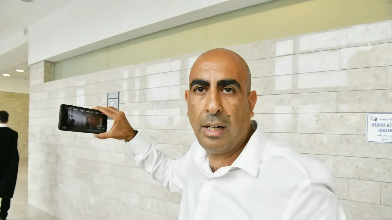 עו"ד ברק כהן בדיון ההכרעה בערעורו של אפי נוה על הרשעתו בפרשת נתב"ג 28 במאי 2023 עו"ד ברק כהן בדיון ההכרעה בערעורו של אפי נוה על הרשעתו בפרשת נתב"ג 28 במאי 2023