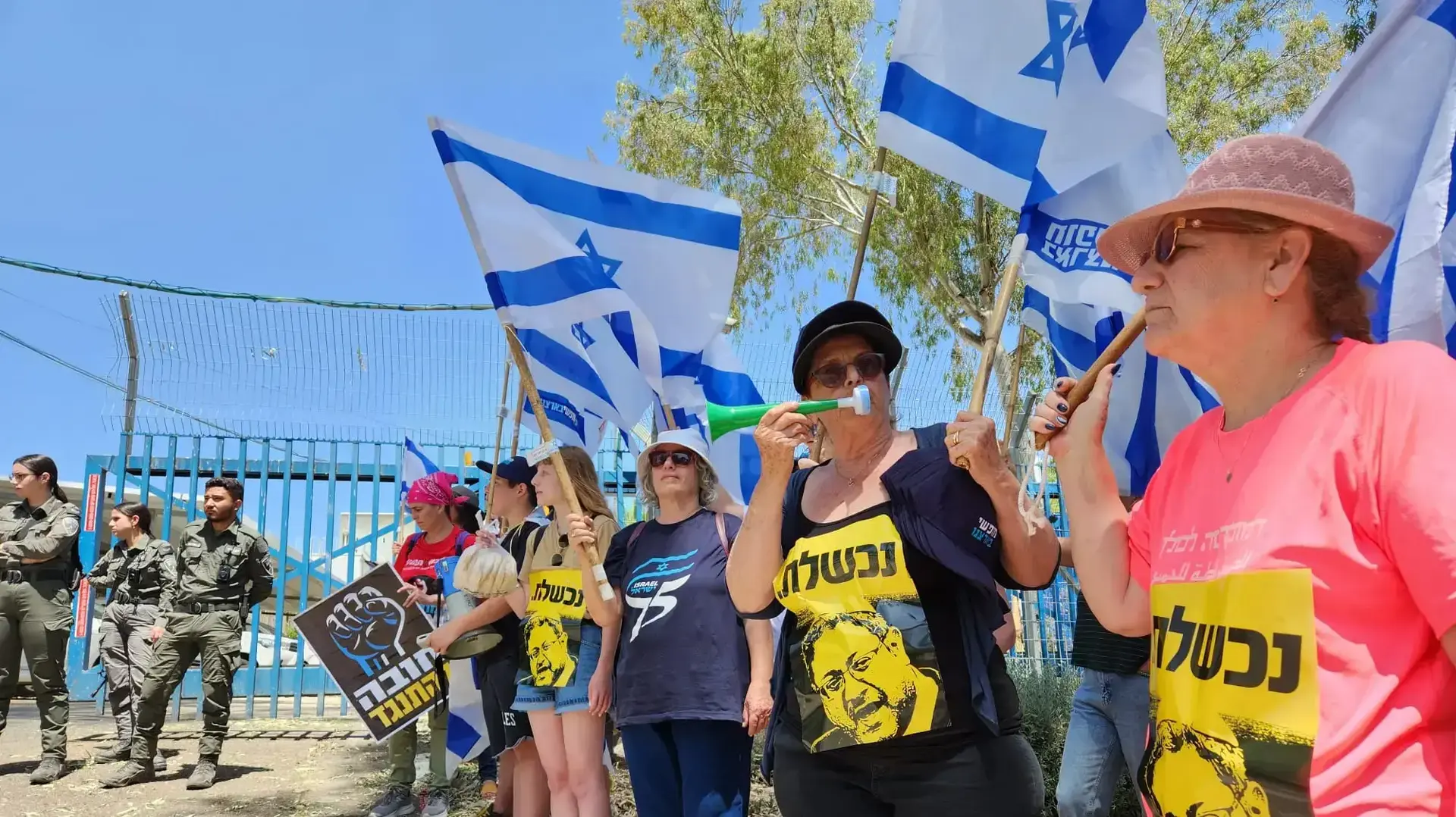 הפגנה בזמן סיור השר איתמר בן גביר בטובא. 30 במאי 2023 הפגנה בזמן סיור השר איתמר בן גביר בטובא. 30 במאי 2023