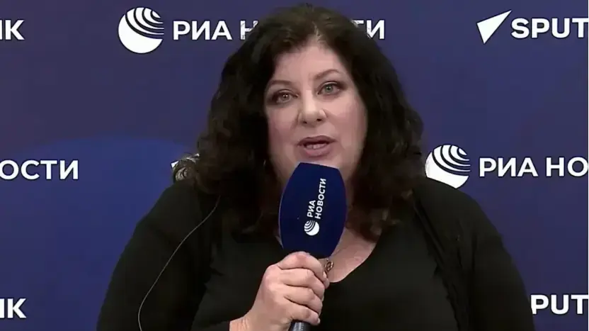 טארה ריד, שטענה שג'ו ביידן הטריד אותה מינית, מתראיינת לתקשורת ברוסיה אחרי שערקה אליה, 30 במאי 2023 טארה ריד, שטענה שג'ו ביידן הטריד אותה מינית, מתראיינת לתקשורת ברוסיה אחרי שערקה אליה, 30 במאי 2023