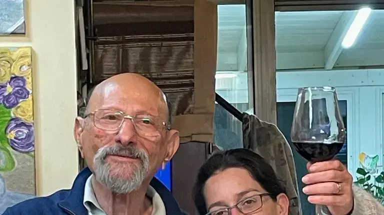 פרדי רחמים רג'ואן עם בתו שלי פרדי רחמים רג'ואן עם בתו שלי