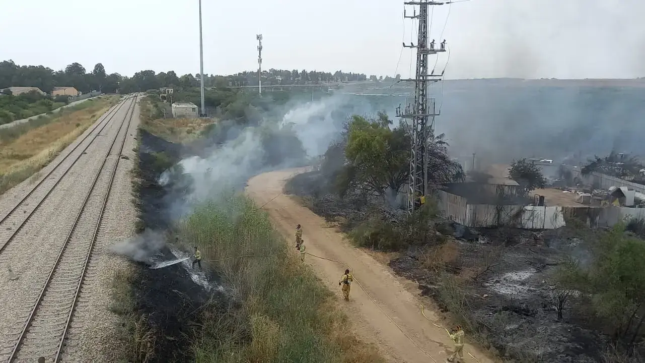 שריפה חורש בסמוך למסילת הרכבת, בסמוך ליישוב טל שחר
2 ביוני 2023 שריפה חורש בסמוך למסילת הרכבת, בסמוך ליישוב טל שחר
2 ביוני 2023