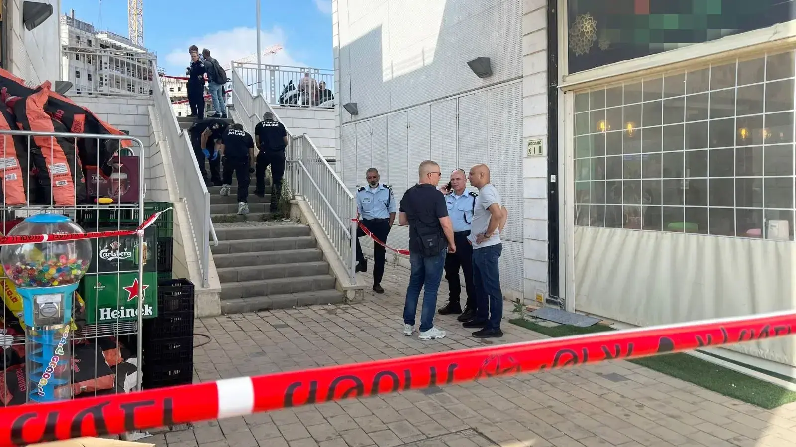 אישה אותרה ללא רוח חיים בפח אשפה בחריש, 07 ביוני 2023 אישה אותרה ללא רוח חיים בפח אשפה בחריש, 07 ביוני 2023