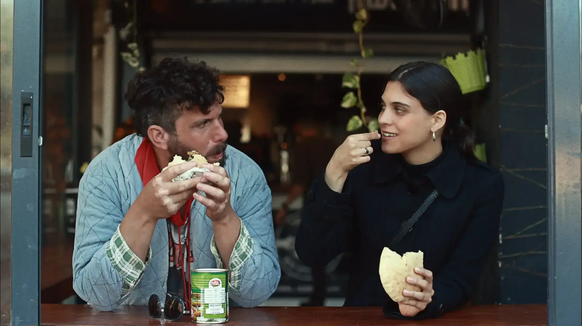 טריילר הסרט "החבר השמן שלי" טריילר הסרט "החבר השמן שלי"
