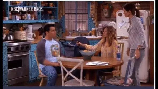 ג'ניפר אניסטון מוחלפת במישהי אחרת בתור רייצ'ל ספרק בעונה התשיעית של "חברים"