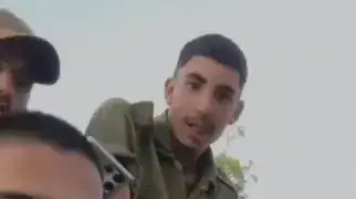 חיילים מקללים את ישראל לאחר הפעילות בג'נין חיילים מקללים את ישראל לאחר הפעילות בג'נין