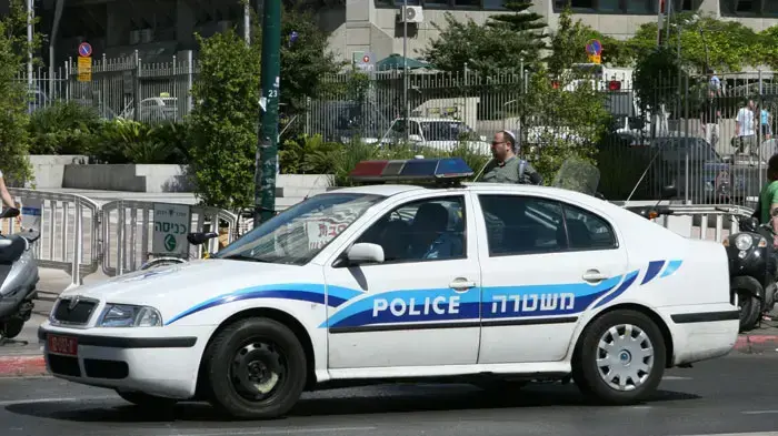 ניידת משטרה