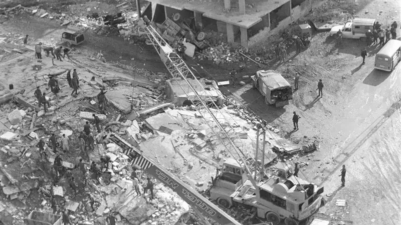 אסון צור הראשון -  פיצוץ בית הממשל הצבאי בצור. 1982

