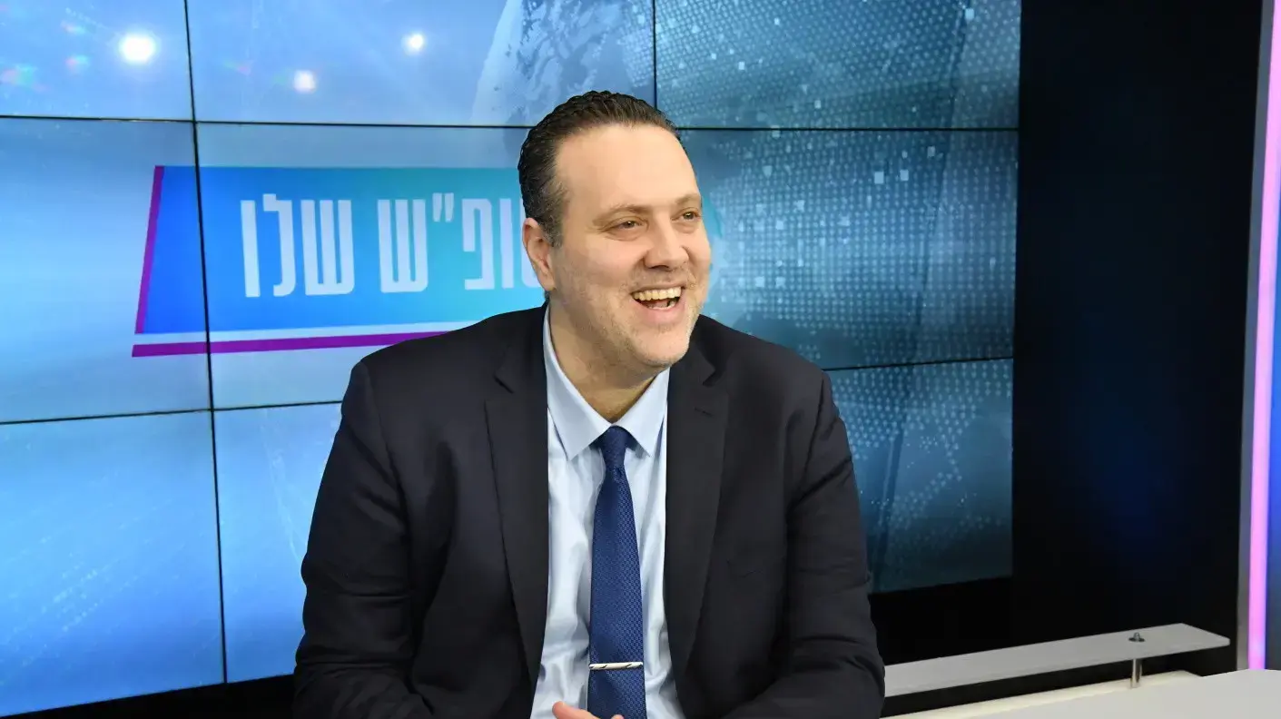 שר התרבות והספורט מיקי זוהר בראיון עם טל שלו באולפן וואלה! 28 ביוני 2023 שר התרבות והספורט מיקי זוהר בראיון עם טל שלו באולפן וואלה! 28 ביוני 2023