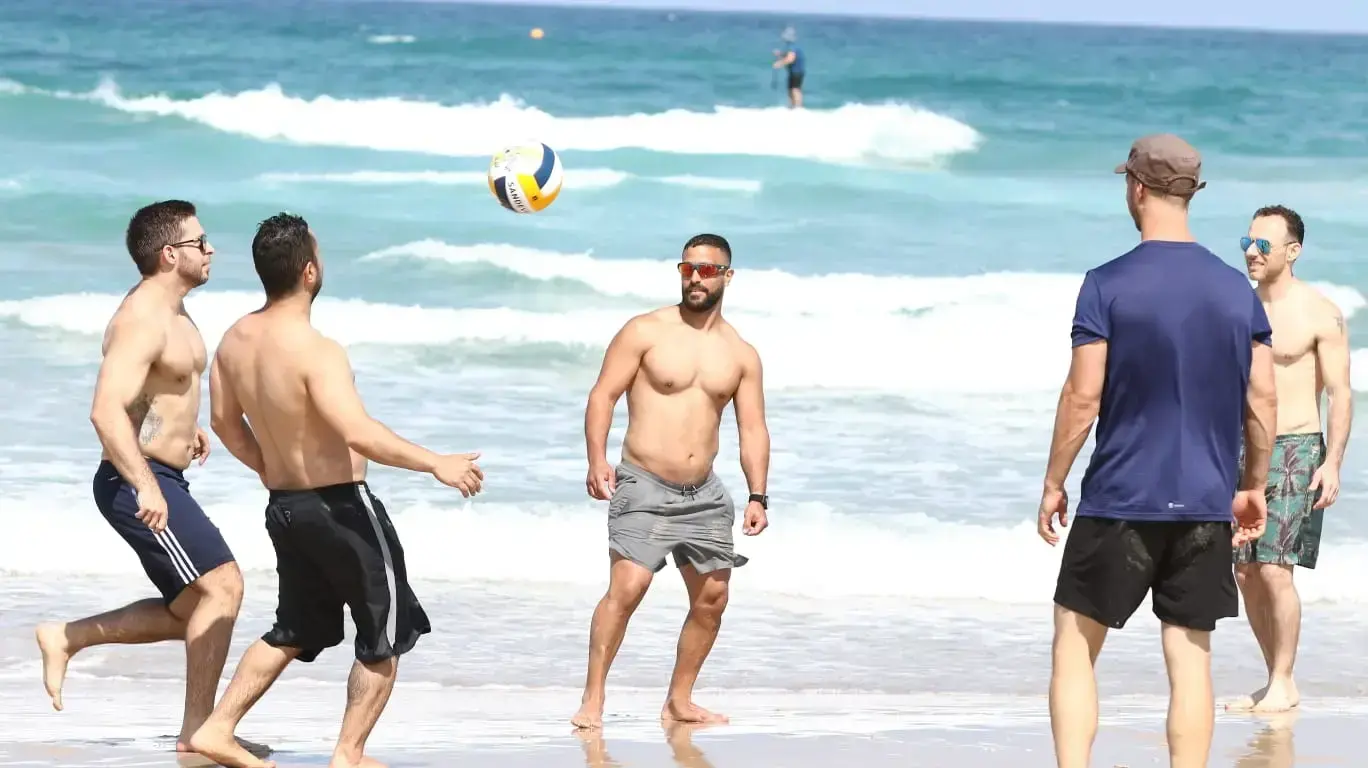 משחק כדורעף חופים, חוף גבעת אולגה, 1 ביולי 2023 משחק כדורעף חופים, חוף גבעת אולגה, 1 ביולי 2023