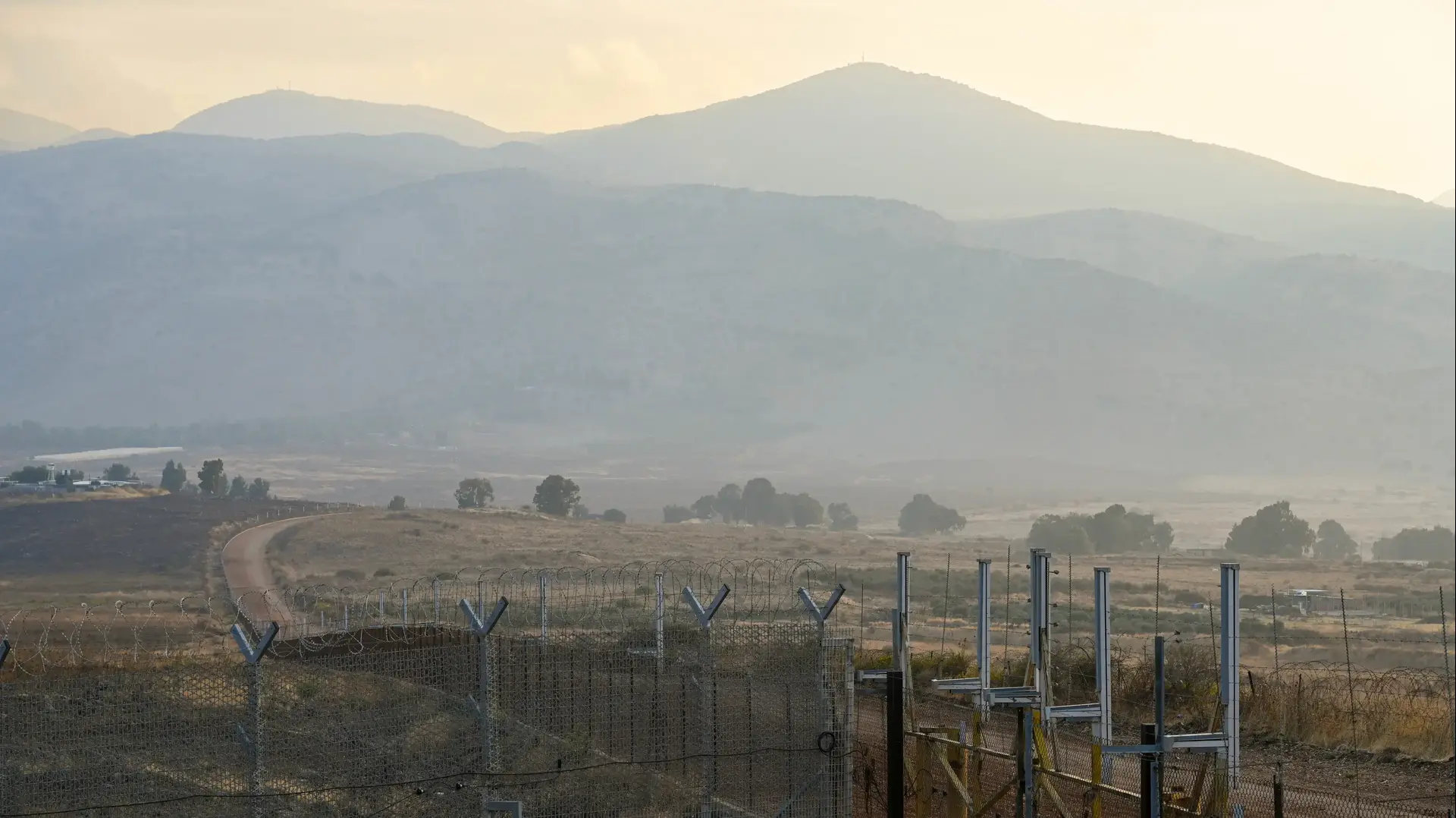 גדר הגבול בין ישראל ללבנון בכפר רג'ר
7 בספטמבר 2022 גדר הגבול בין ישראל ללבנון בכפר רג'ר
7 בספטמבר 2022
