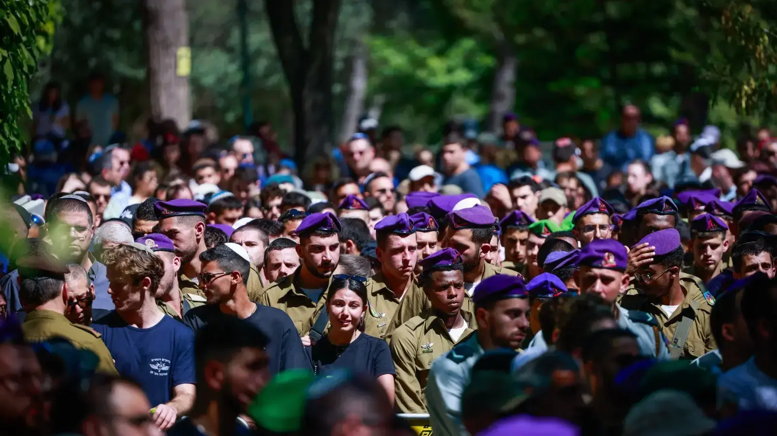 הלוויתו של שילה אמיר בן ה-22 שנהרג בפיגוע בקדומים, 7 ביולי 2023
הלוויתו של שילה אמיר בן ה-22 שנהרג בפיגוע בקדומים, 7 ביולי 2023
