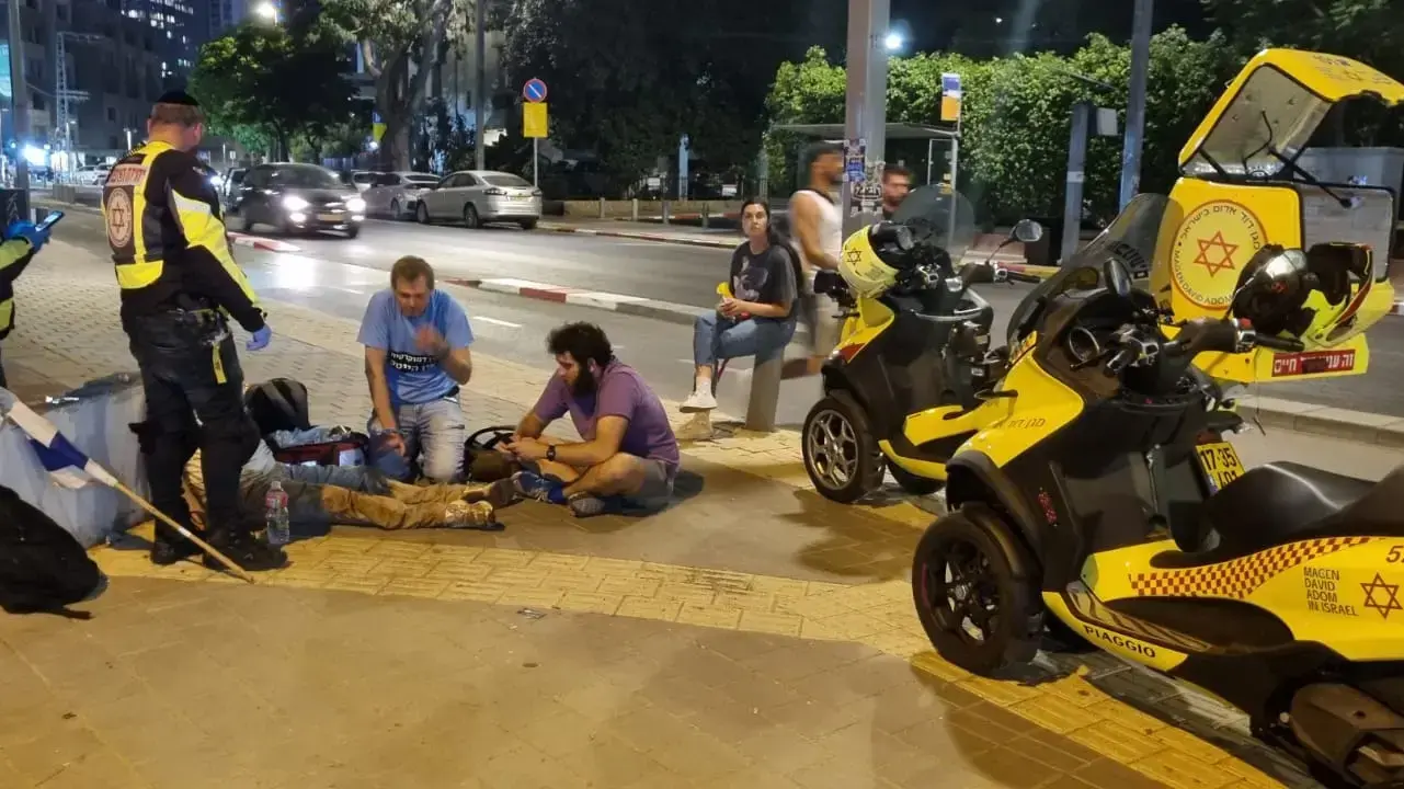 גבר שנפגע קשה בראשו מהמכתזית בהפגנה ה-27 בקפלן גבר שנפגע קשה בראשו מהמכתזית בהפגנה ה-27 בקפלן