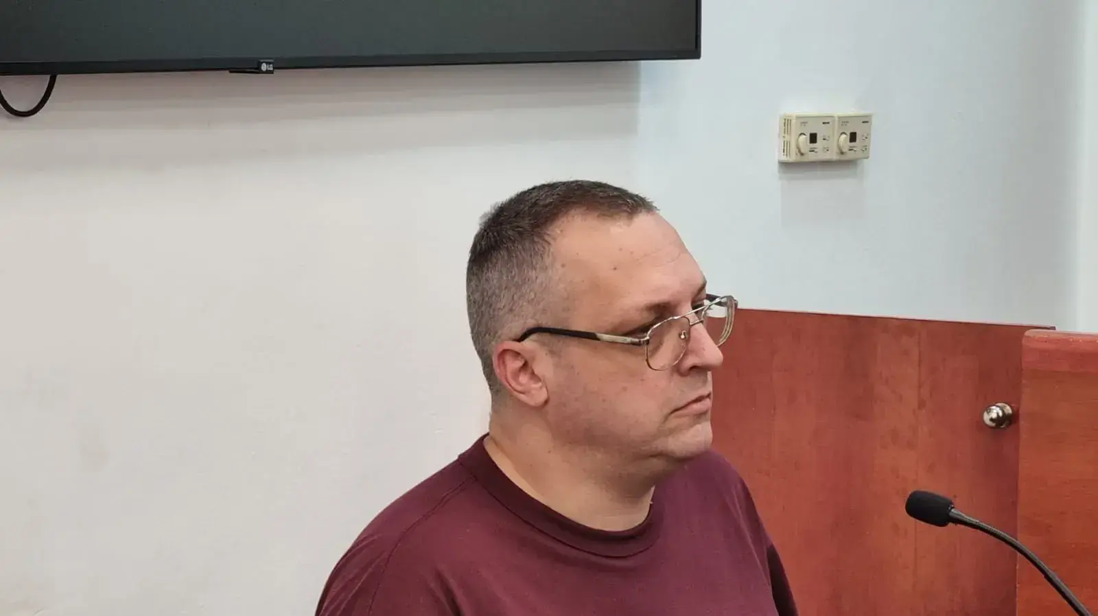 אודי הירש העיד במשפט נתניהו: "קיבלנו פקודה בלתי חוקית בעליל" 12 ביולי 2023 אודי הירש העיד במשפט נתניהו: "קיבלנו פקודה בלתי חוקית בעליל" 12 ביולי 2023