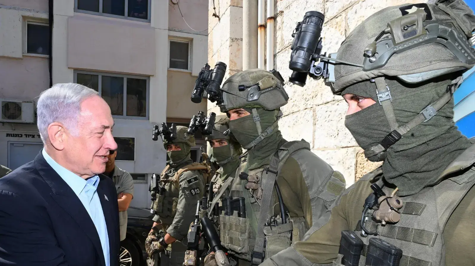 ראש הממשלה בנימין נתניהו, השר לביטחון לאומי איתמר בן גביר ומפכ"ל המשטרה רב ניצב יעקב שבתאי ביקרו ביחידת הימ"מ במשמר איילון, 12ביולי 2023 ראש הממשלה בנימין נתניהו, השר לביטחון לאומי איתמר בן גביר ומפכ"ל המשטרה רב ניצב יעקב שבתאי ביקרו ביחידת הימ"מ במשמר איילון, 12ביולי 2023