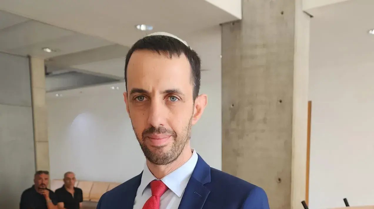ח"כ אריאל קלנר, השמעת הכרעת דין קוסאי עבאס בגין ניסיון רצח, יידוי אבן לעבר כלי תחבורה, חבלה והתפרעות במהלך מבצע שומר חומות בעיר עכו, בימ"ש מחוזי חיפה, 13 ביולי 2023