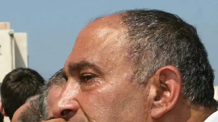 הריסות אולם אוסישקין