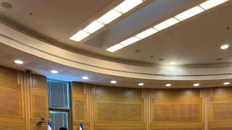 דיון חירום בכנסת על סגירת הרשות למעמד האישה בראשות ח"כ פנינה תמנו שטה וח"כ מרב מיכאלי דיון חירום בכנסת על סגירת הרשות למעמד האישה בראשות ח"כ פנינה תמנו שטה וח"כ מרב מיכאלי
