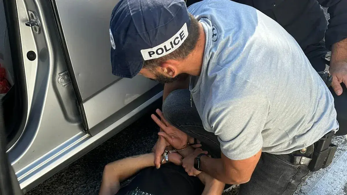 מעצר חשודים שהציתו מתבן וגרמו להרג סוסים בכפר שמאי מעצר חשודים שהציתו מתבן וגרמו להרג סוסים בכפר שמאי