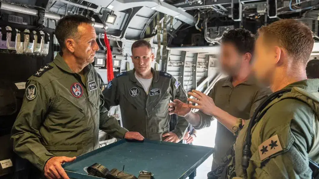 ביקור הרמטכ״ל הרצי הלוי בבסיס חיל האוויר תל נוף, 19 ביולי 2023 ביקור הרמטכ״ל הרצי הלוי בבסיס חיל האוויר תל נוף, 19 ביולי 2023