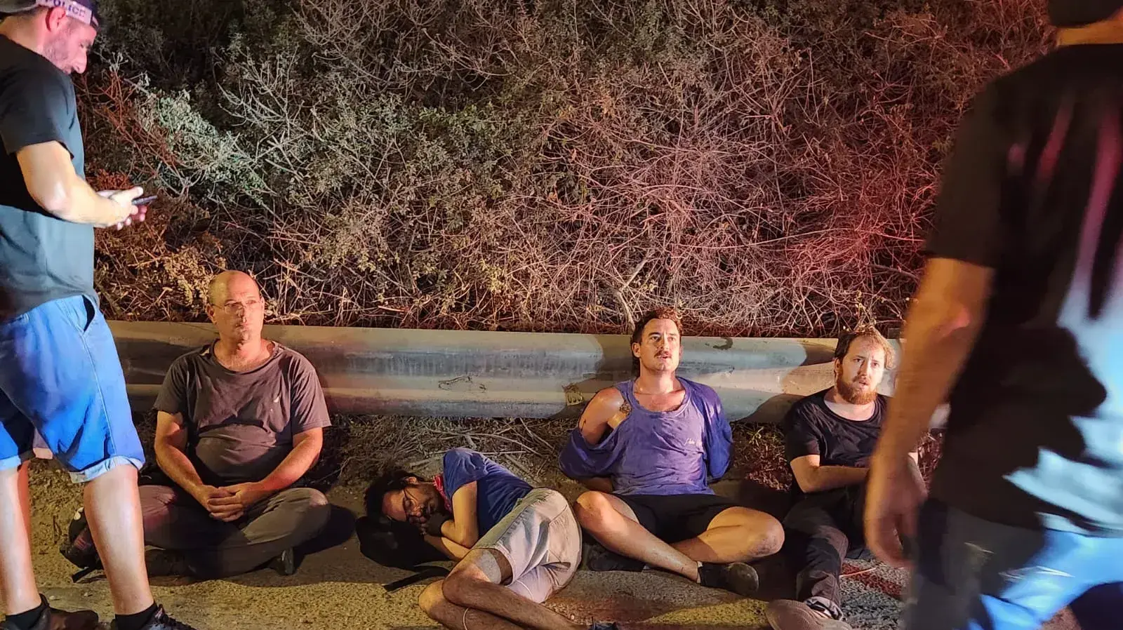 "ליל ההתנגדות": הפגנה נגד המהפכה המשפטית, נתיבי איילון, תל אביב. 20 ביולי 2023 "ליל ההתנגדות": הפגנה נגד המהפכה המשפטית, נתיבי איילון, תל אביב. 20 ביולי 2023