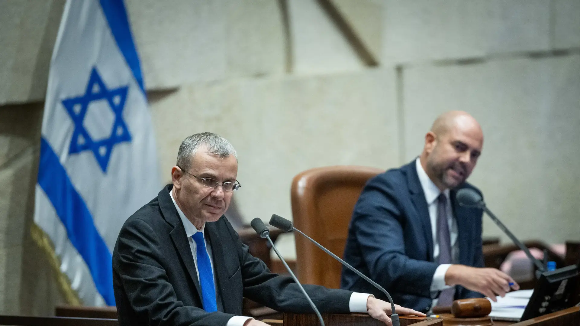 יריב לוין במליאת הכנסת לקראת ההצבעה על ביטול חוק עילת הסבירות 24 ביולי 2023 יריב לוין במליאת הכנסת לקראת ההצבעה על ביטול חוק עילת הסבירות 24 ביולי 2023