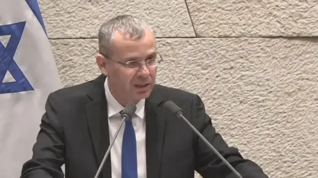 שר המשפטים יריב לוין בנאום לאחר שעילת הסבירות עברה סופית. הכנסת, ירושלים 24 ביולי 2023 שר המשפטים יריב לוין בנאום לאחר שעילת הסבירות עברה סופית. הכנסת, ירושלים 24 ביולי 2023