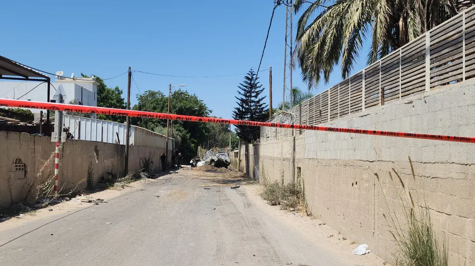 זירת פיצוץ הרכב בלוד שבה נהרג תושב לוד בן 29. 26 ביולי 2023 זירת פיצוץ הרכב בלוד שבה נהרג תושב לוד בן 29. 26 ביולי 2023