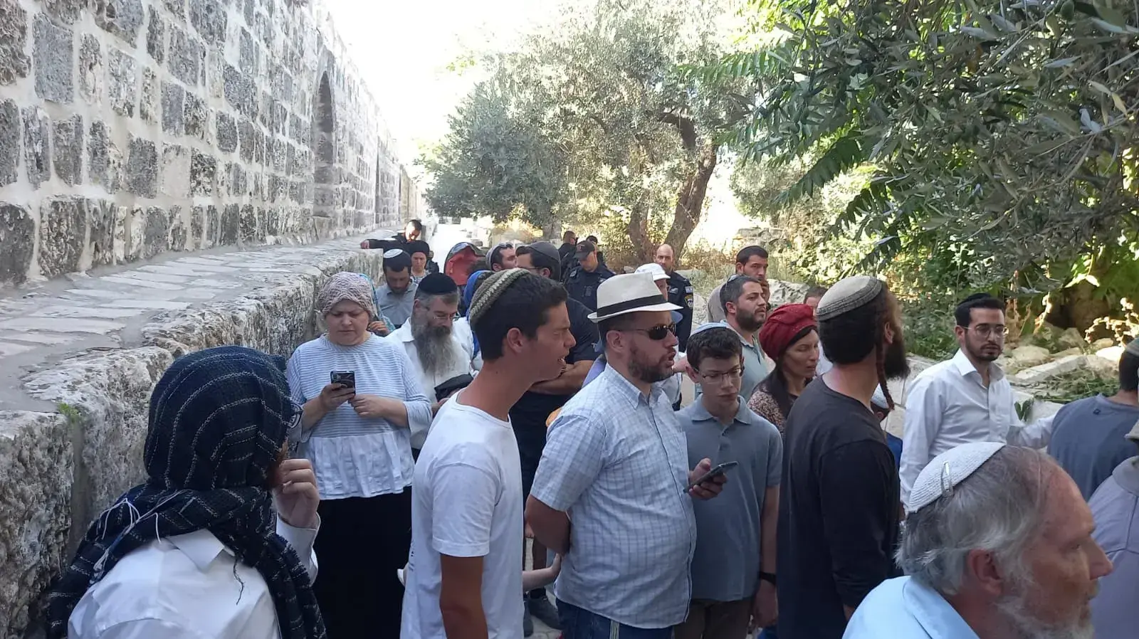 יהודים עלו להר הבית בתשעה באב, 27 ביולי 2023 יהודים עלו להר הבית בתשעה באב, 27 ביולי 2023