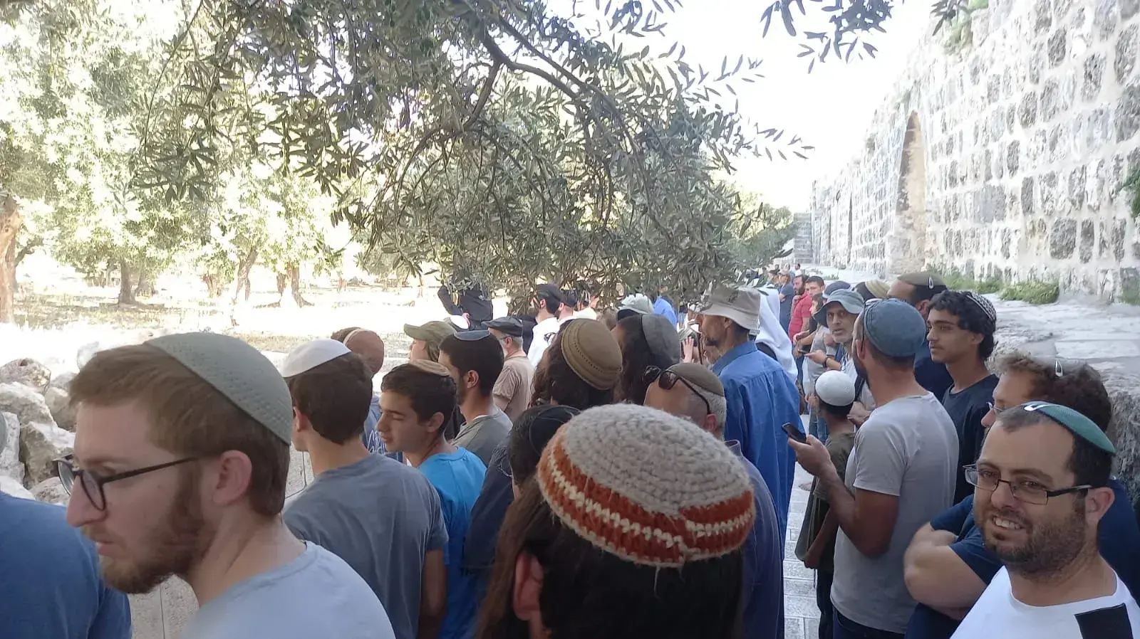 יהודים עלו להר הבית בתשעה באב, 27 ביולי 2023 יהודים עלו להר הבית בתשעה באב, 27 ביולי 2023