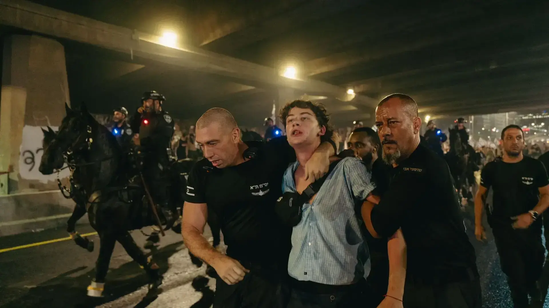 אמיתי ברילאנט ולשמאלו מפקד יס"מ תל אביב יאיר חנונה אמיתי ברילאנט ולשמאלו מפקד יס"מ תל אביב יאיר חנונה