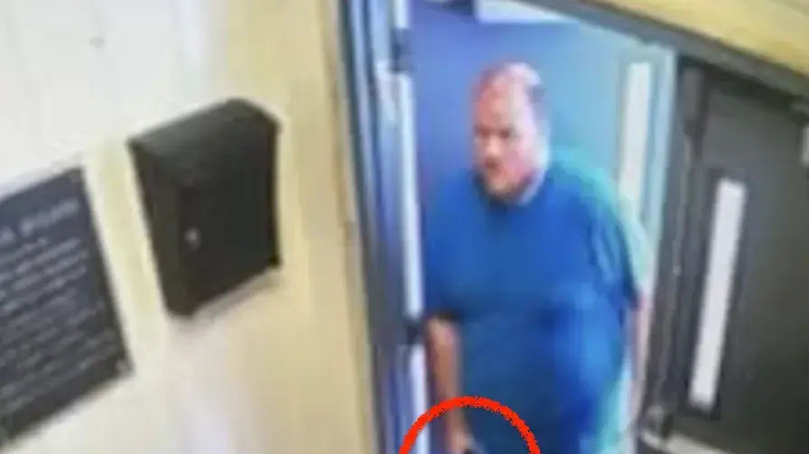 החשוד בירי לעבר בית הספר היהודי בטנסי
