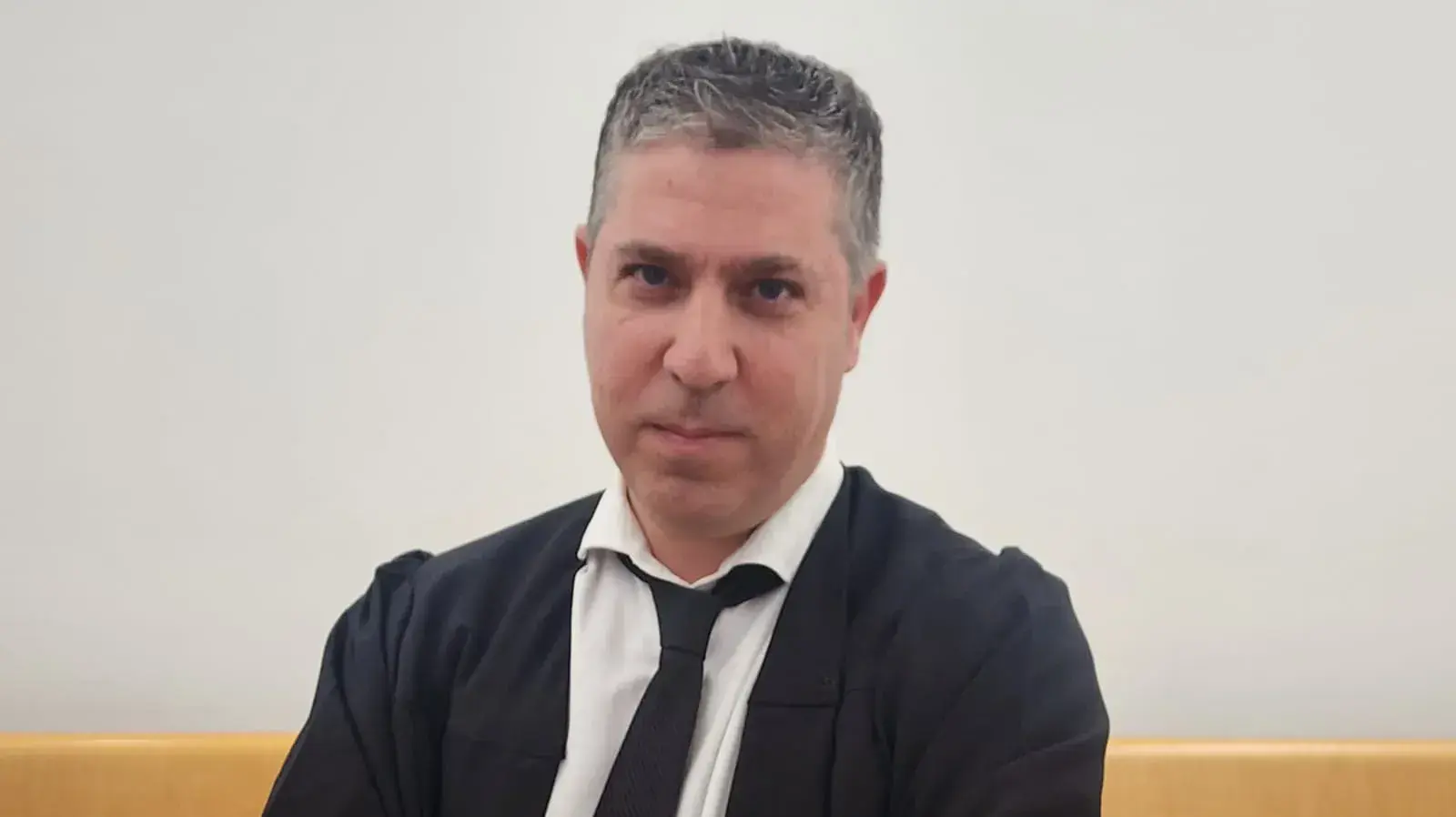 עו"ד תום רוזנברג המייצג את מייקל מיירס הנאשם ברצח יבגני סטפנוב עו"ד תום רוזנברג המייצג את מייקל מיירס הנאשם ברצח יבגני סטפנוב